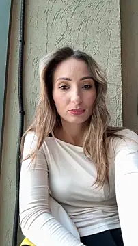 Snapshot of YOUR-KARINA chatting on 30, 10, 2025 YOUR-KARINA online show from 30, 10, 2025