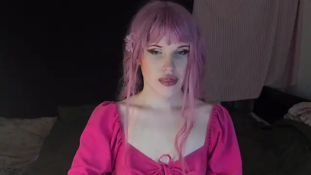 EffieMinki online show from 1, 1, 2025