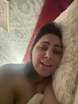 Snapshot of Emma_roqueen chatting on 24, 6, 2026 Emma roqueen online show from 24, 6, 2026