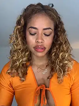 SarahCinnamon- online show from 29, 3, 2026