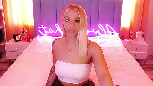 AllwaysHotJ online show from 5, 2, 2025