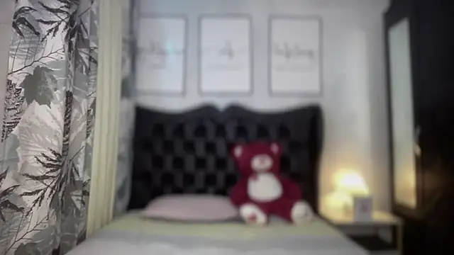 Miss Deliciousness online show from 11, 2, 2026