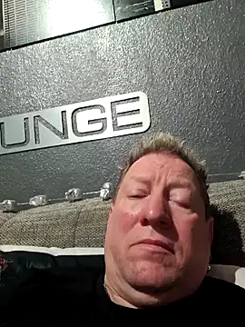 Snapshot of tomtom111111 chatting on 2, 2, 2025 tomtom111111 online show from 2, 2, 2025