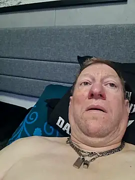 Snapshot of tomtom111111 chatting on 12, 10, 2025 tomtom111111 online show from 12, 10, 2025