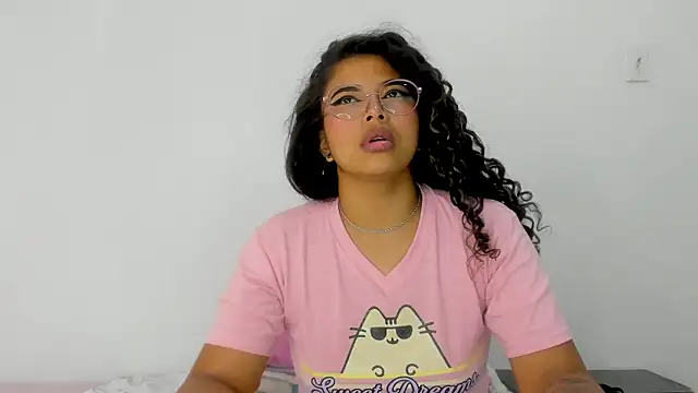 moana taylor online show from 20, 3, 2025