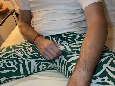 rafaeloLov online show from 9, 9, 2025