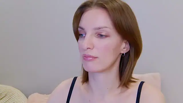 Snapshot of Beauty_Alex chatting on 7, 1, 2025 Beauty Alex online show from 7, 1, 2025