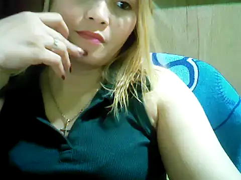 Snapshot of ashlylove25 chatting on 4, 10, 2025 ashlylove25 online show from 4, 10, 2025