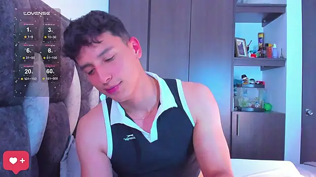 I Gabriel online show from 4, 10, 2025