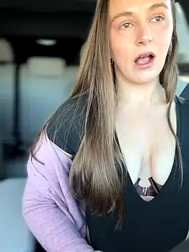 lunagirl13 online show from 11, 11, 2025