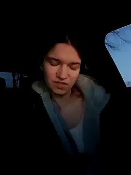 Geile-Luna online show from 1, 3, 2025