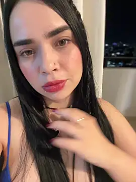 Snapshot of GeorginaJones chatting on 3, 2, 2025 GeorginaJones online show from 3, 2, 2025