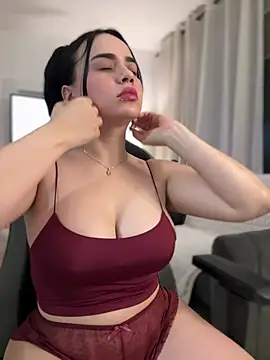 Snapshot of GeorginaJones chatting on 14, 2, 2025 GeorginaJones online show from 14, 2, 2025