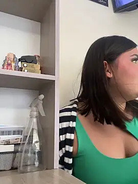 Lia sexx online show from 10, 4, 2026