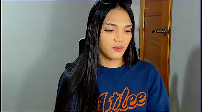 Snapshot of WONDERWOMAN2023 chatting on 17, 2, 2025 WONDERWOMAN2023 online show from 17, 2, 2025