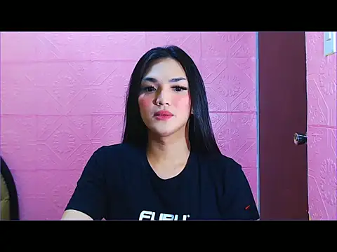 Snapshot of WONDERWOMAN2023 chatting on 15, 9, 2025 WONDERWOMAN2023 online show from 15, 9, 2025