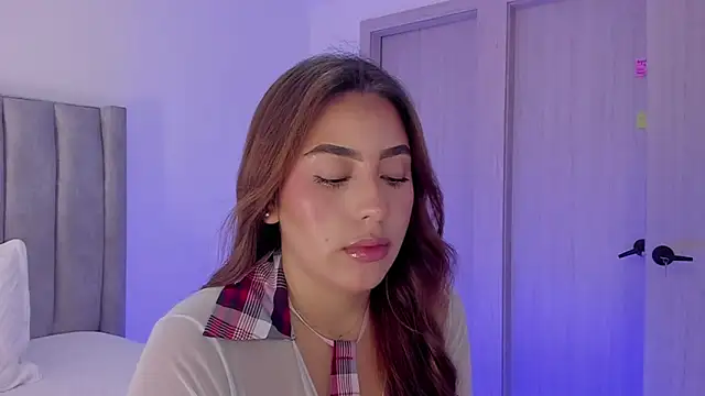 MaddyyLennon online show from 28, 3, 2026