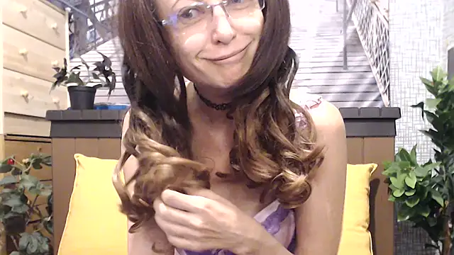 Snapshot of lilianleight chatting on 6, 5, 2026 lilianleight online show from 6, 5, 2026