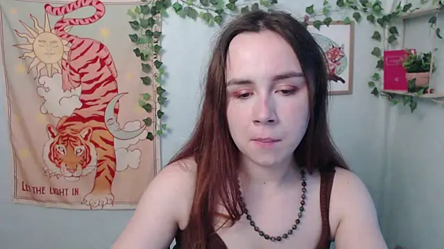 Snapshot of VeryVeryVeryShy_ chatting on 11, 7, 2026 VeryVeryVeryShy online show from 11, 7, 2026