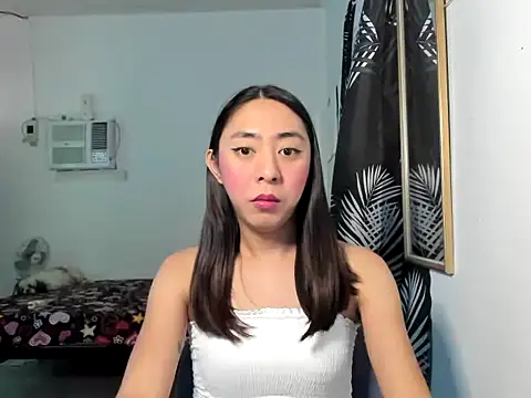 Snapshot of ErikaJayne4u chatting on 15, 1, 2026 ErikaJayne4u online show from 15, 1, 2026