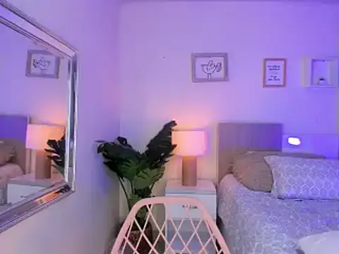 Snapshot of little_antonela chatting on 3, 3, 2025 little antonela online show from 3, 3, 2025