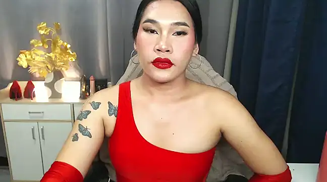 Ur Fantastic Lina online show from 18, 1, 2025