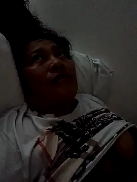 Snapshot of katia_mature chatting on 7, 3, 2025 katia mature online show from 7, 3, 2025