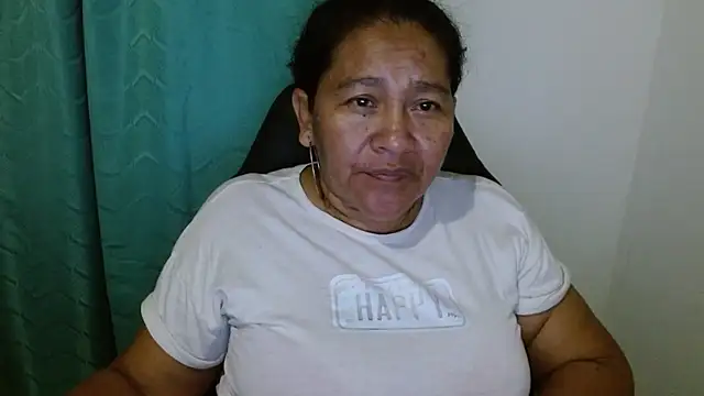 Snapshot of katia_mature chatting on 13, 3, 2025 katia mature online show from 13, 3, 2025