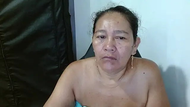 Snapshot of katia_mature chatting on 2, 12, 2025 katia mature online show from 2, 12, 2025