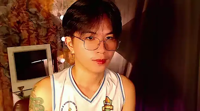 Sexy Handsome Drex online show from 21, 12, 2024