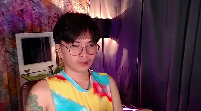 Sexy Handsome Drex online show from 10, 1, 2025