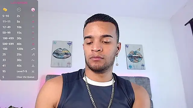 Snapshot of Bigcock_21cm_ chatting on 11, 12, 2024 Bigcock 21cm  online show from 11, 12, 2024