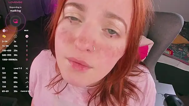 Snapshot of Alice_CutePerv chatting on 25, 12, 2024 Alice CutePerv online show from 25, 12, 2024