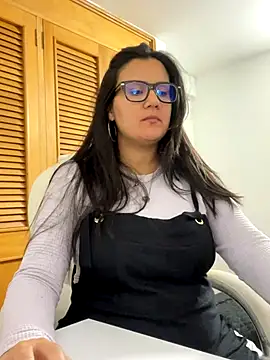 SWEETLILY18 online show from 2, 10, 2025