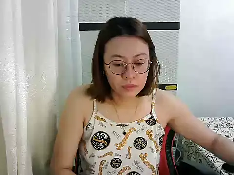 crizzybel online show from 11, 3, 2025