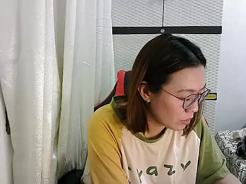 crizzybel online show from 11, 3, 2025