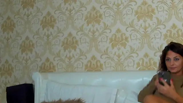 Snapshot of GiannaElliss chatting on 9, 1, 2025 GiannaElliss online show from 9, 1, 2025