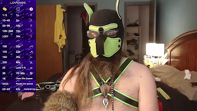 kinkywolf429 online show from 17, 12, 2025