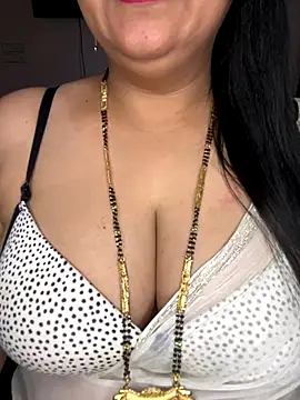 Zoya Varma004 online show from 12, 10, 2025