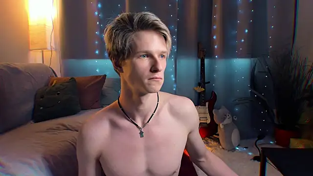 Breston Sweet online show from 11, 4, 2026