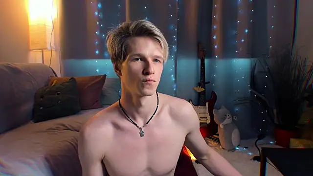 Breston Sweet online show from 11, 4, 2026