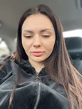 PrincessaHill  online show from 8, 4, 2026