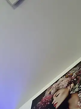 Snapshot of newMichelle chatting on 18, 5, 2026 newMichelle online show from 18, 5, 2026