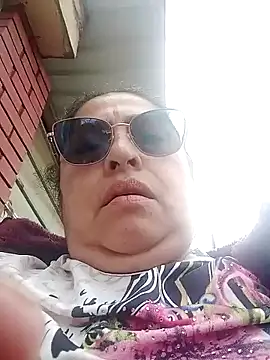 Keyla01  online show from 28, 4, 2026