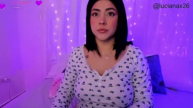 Snapshot of lucy26_ chatting on 5, 11, 2025 lucy26 online show from 5, 11, 2025