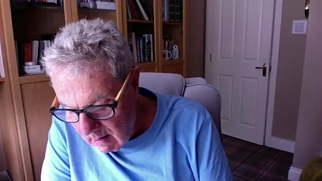 Snapshot of Oldpistolpete chatting on 13, 6, 2026 Oldpistolpete online show from 13, 6, 2026