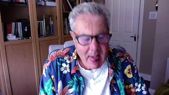 Snapshot of Oldpistolpete chatting on 5, 7, 2026 Oldpistolpete online show from 5, 7, 2026