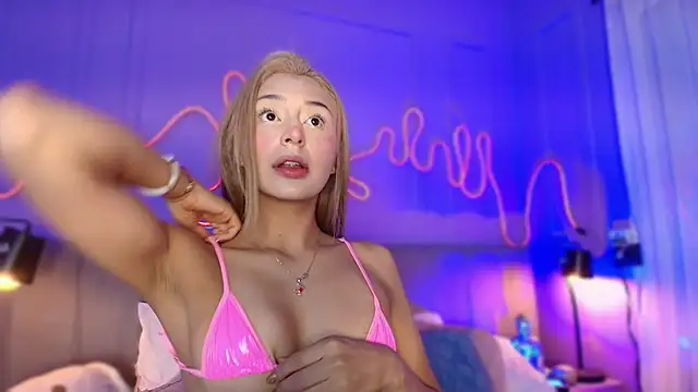 Sofly s online show from 28, 5, 2026