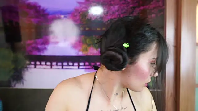 miss sharlotte18 online show from 5, 12, 2025