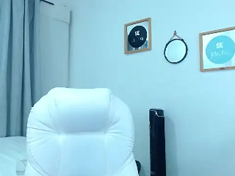 annylouis online show from 26, 1, 2025